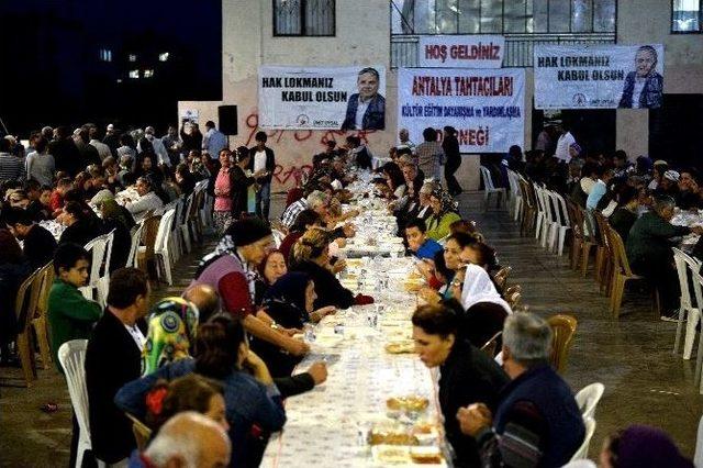 Başkan Uysal, Muharrem Ayı Oruç Açma Yemeğine Katıldı