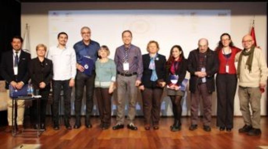 &ldquo;t&uuml;rkıye&rsquo;de Haber Programları Kan Kaybediyor&rdquo;