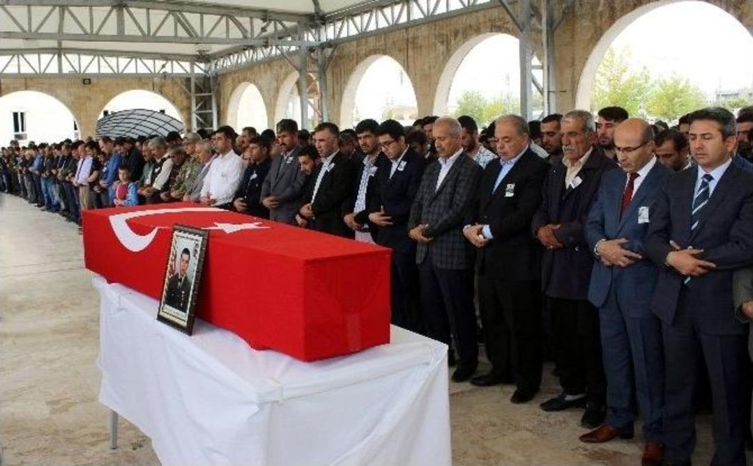 Şehit Uzman Onbaşı Son Yolculuğuna Uğurlandı