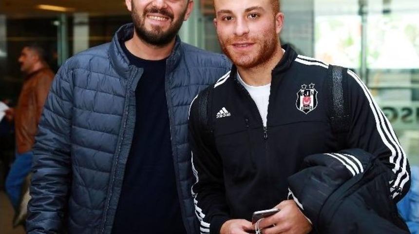 Vodafone Karakartal&rsquo;lılar, Moskova&rsquo;da Ma&ccedil;ı İzledi