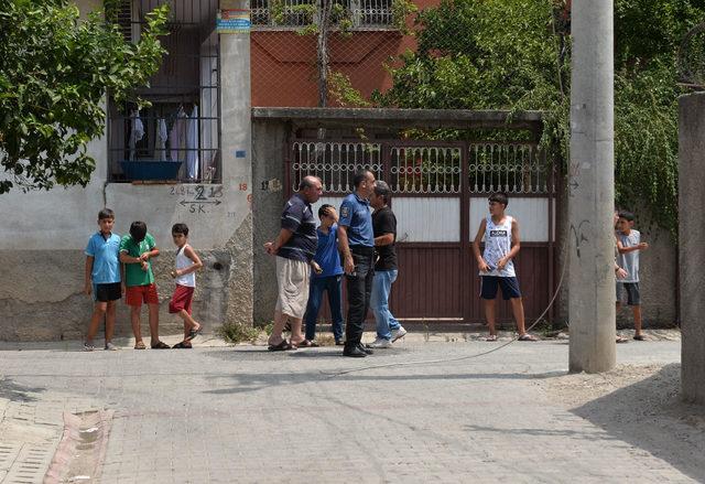 Kopan yüksek gerilim hattı korkuttu