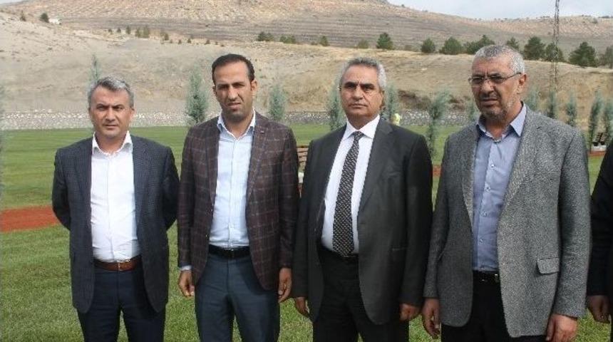 Gevrek, Antrenman Sahalarında İncelemelerde Bulundu