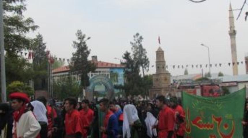 Tuzluca&rsquo;da Aşura Matemi