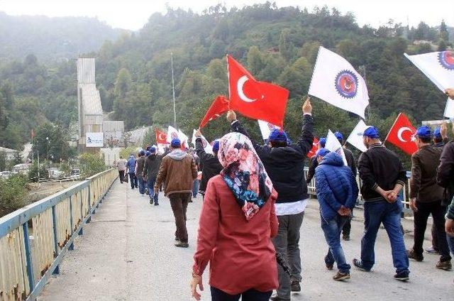 Türkiye’nin En Büyük Metal Madeninde Greve Gidiliyor