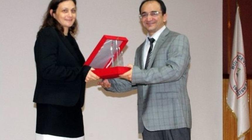 Prof. Dr. G&uuml;neren Be&uuml;&rsquo;l&uuml; &Ouml;ğrencilerle Buluştu