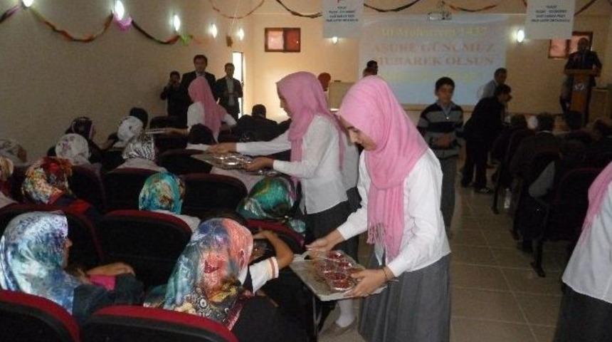 Pazar&rsquo;da Aşure G&uuml;n&uuml; Etkinliği