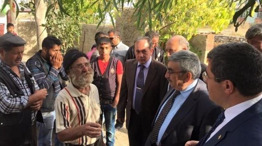 Milletvekili &Ouml;zkaya Se&ccedil;im &Ccedil;alışmalarını &Ccedil;ay İl&ccedil;esinde S&uuml;rd&uuml;rd&uuml;