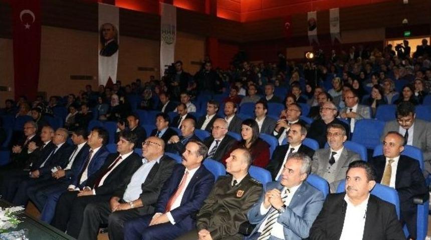 Kb&uuml;&rsquo;de Cengiz Aytmatov T&uuml;rk D&uuml;nyası Uygulama Ve Araştırma Merkezi A&ccedil;ıldı