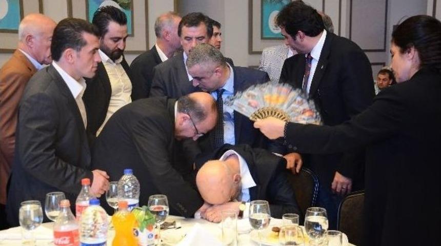 Trabzonspor&rsquo;un Efsane Teknik Direkt&ouml;rlerinden &Ouml;zyazıcı Hastaneye Kaldırıldı