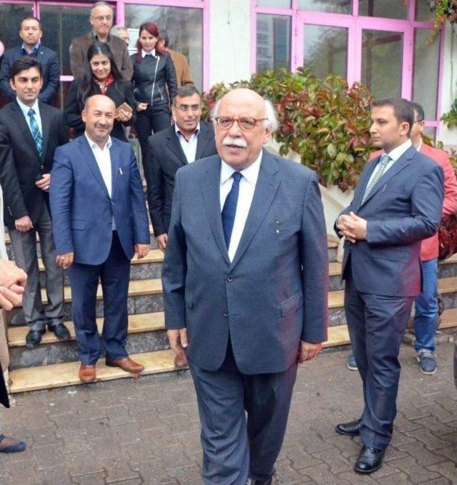 Bakan Avcı Cihannüma Derneği’nin Toplantısına Katıldı