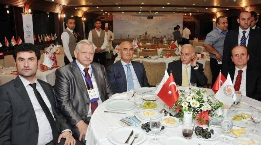 Olimpiyat Komitesi Yemekte Ağırlandı