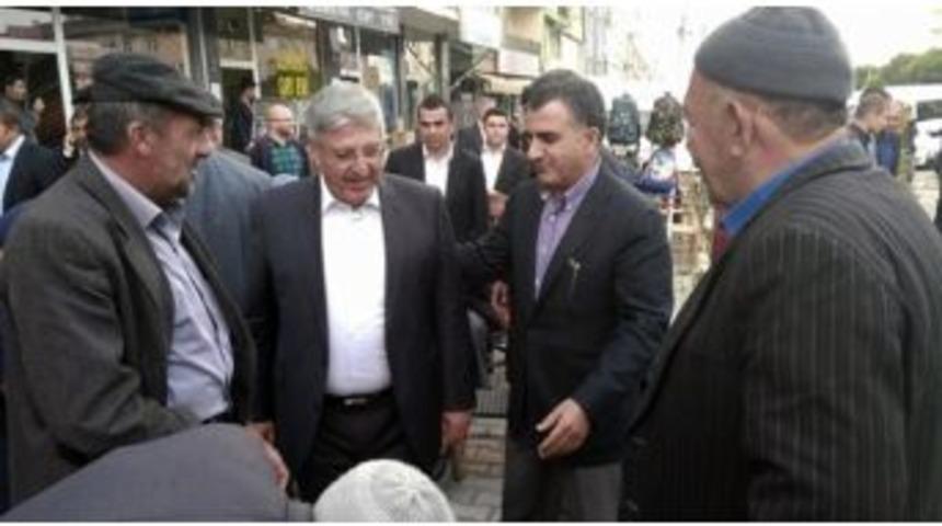 Ak Parti Milletvekili Adayları G&uuml;roymak Esnafını Ziyaret Etti