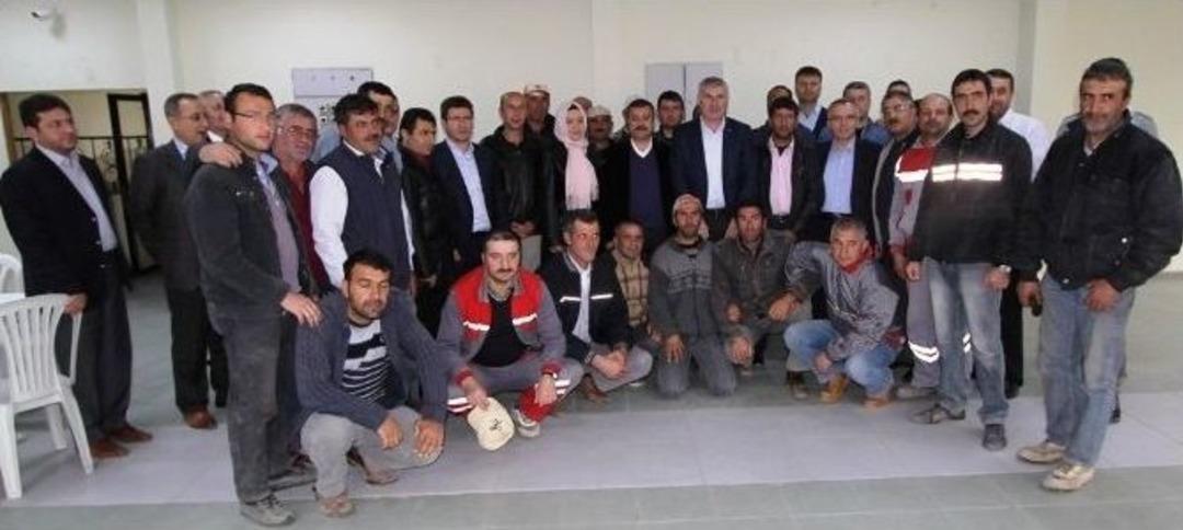 Başkan Memiş Temizlik İşleri Personeli İle Bir Araya Geldi