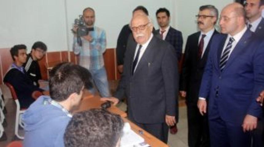 Bakan Nabi Avcı: &Uuml;niversite Sınavlarında S&uuml;rpriz Yok, &Ccedil;ocuklarımızı Zor Durumda Bırakmayız