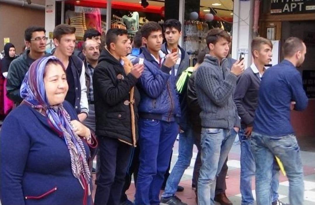 Merak &Ouml;l&uuml;m Korkusunun &Ouml;n&uuml;ne Ge&ccedil;iyor