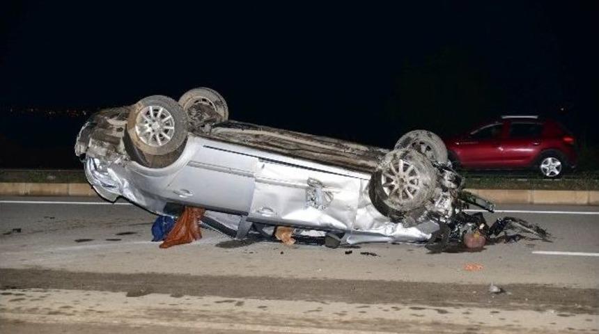 Erbaa&rsquo;da Trafik Kazası: 3 Yaralı