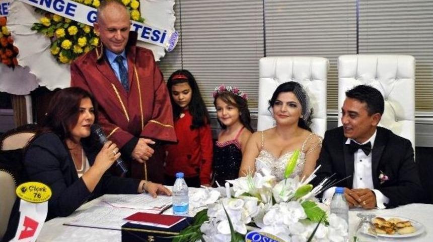 Gazeteci Cem Ulucan, Hemşire G&uuml;lcan Kale İle Evlendi