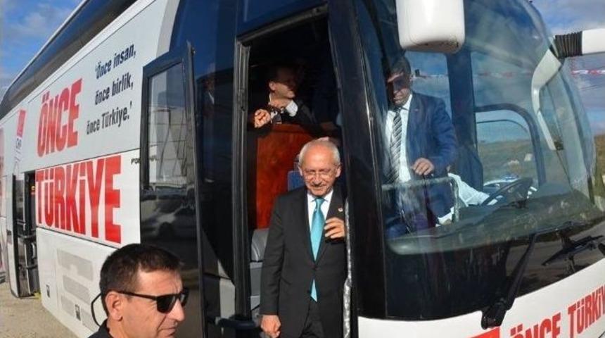 57 Sene Sonra Aynı Yerde Kılı&ccedil;daroğlu&rsquo;nu Karşıladılar