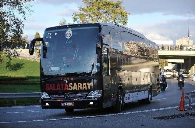 Galatasaray Kadıköy’e Geldi