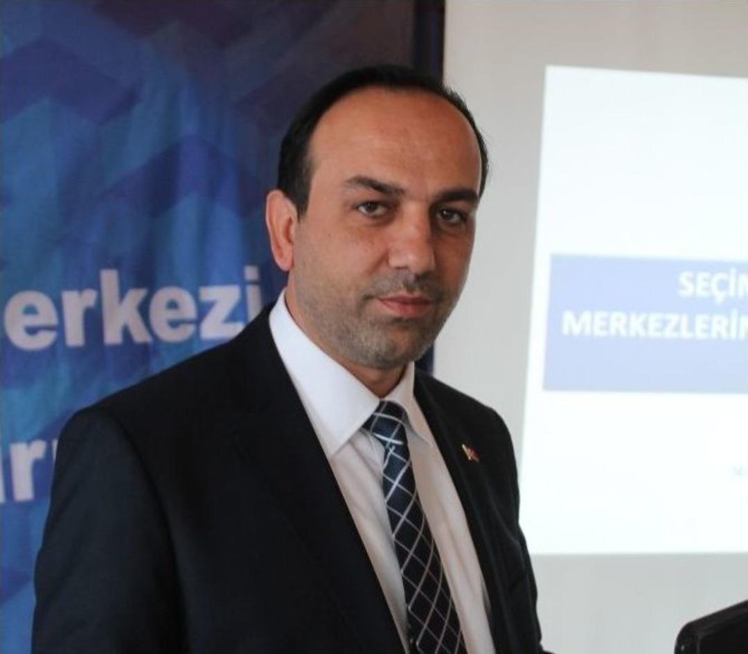 Ak Partili 2 Bayan &rsquo;&ouml;ğrenci Kolektifleri&rsquo;nin Saldırısına Uğradı