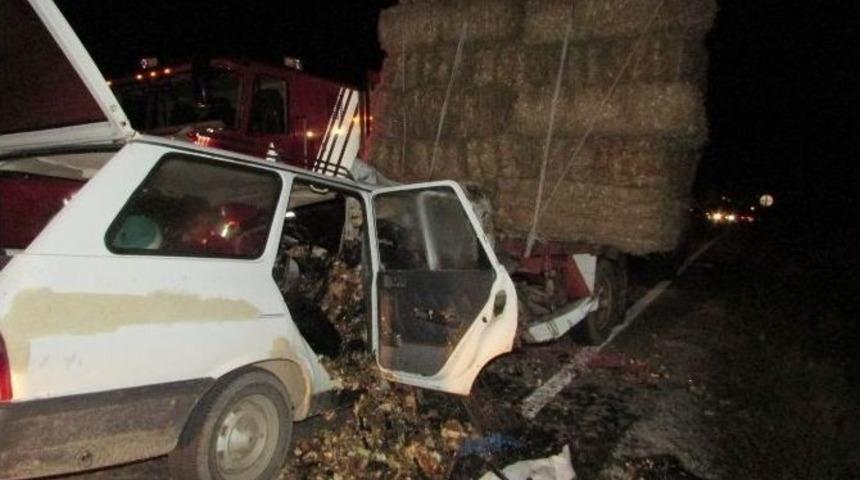 Otomobil Trakt&ouml;re &Ccedil;arptı: 1 &Ouml;l&uuml;