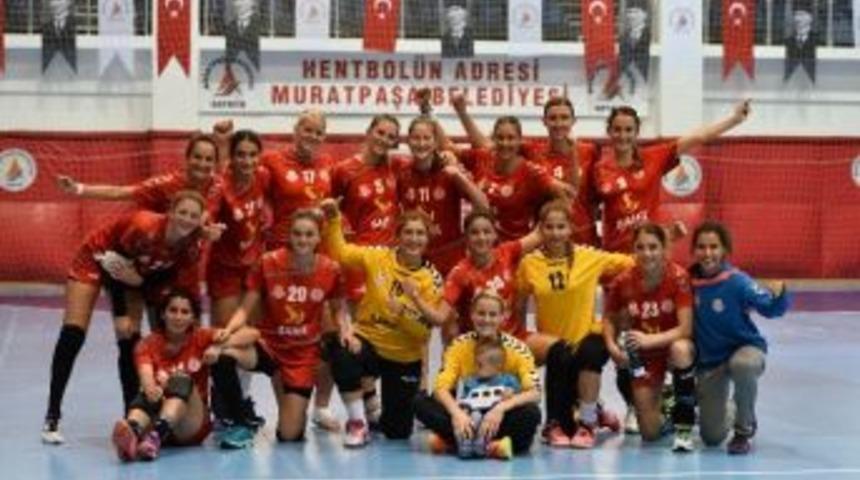 Muratpaşa Belediyespor, Ligde &Uuml;st &Uuml;ste Beşinci Galibiyetini Kazandı