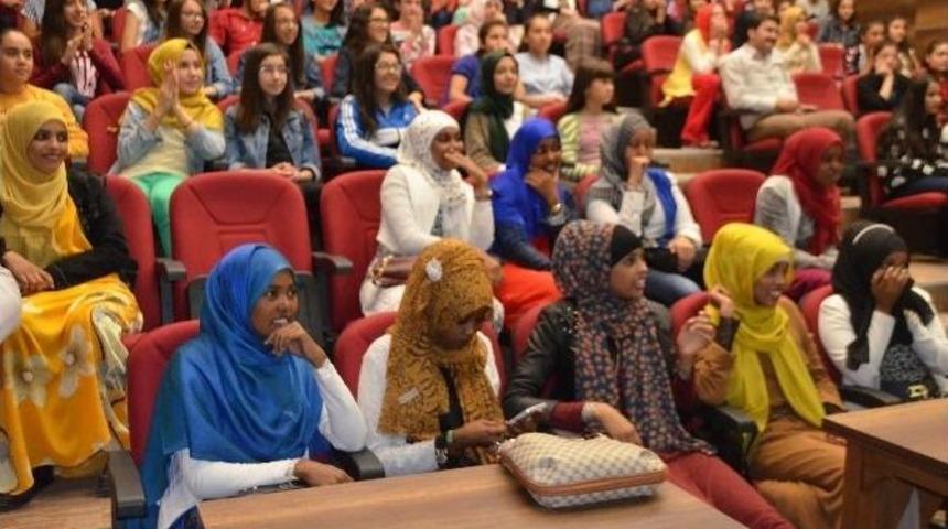 Gen&ccedil; Kaymek&rsquo;ten Kardeşlik Eğitimi