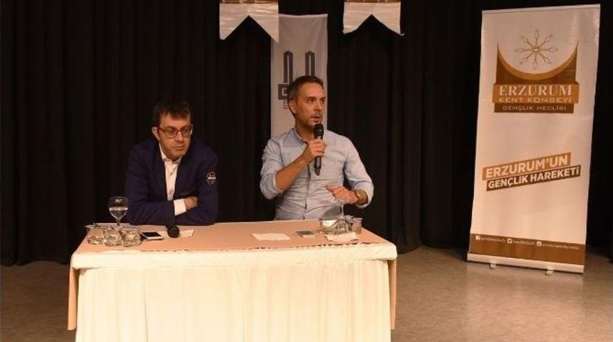 Gazeteciler Altınok Ve G&uuml;ler, Gen&ccedil;lik Meclisi&rsquo;ne Konuk Oldu