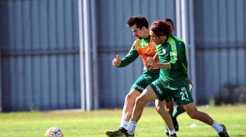 Bursaspor, Sivasspor&rsquo;a Hazırlanıyor