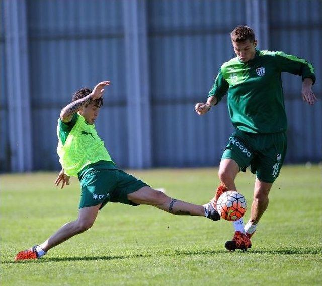 Bursaspor, Sivasspor’a Hazırlanıyor