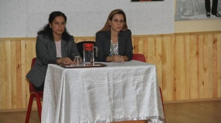 Kartal Belediyesi Kreşlerinde Veli Bilgilendirme Toplantısı Yapıldı