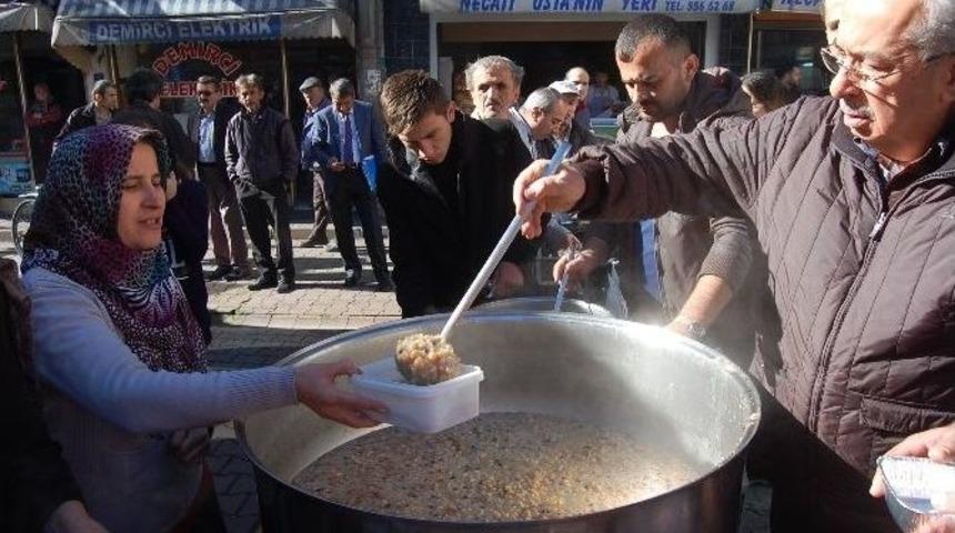 &Ccedil;akan&rsquo;dan Devrek&rsquo;e &Ccedil;ıkarma