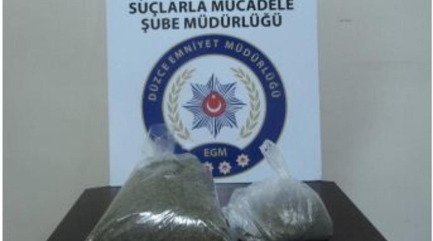 D&uuml;zce Polisinden Uyuşturucu Tacirlerine Darbe