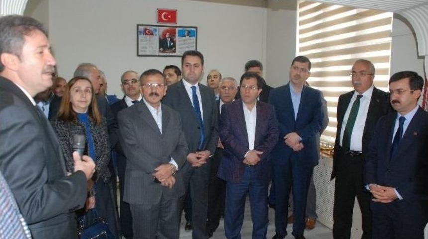 Tokat&rsquo;ta &Ouml;ğrencilere &lsquo;destek Eğitim Odası&rsquo;