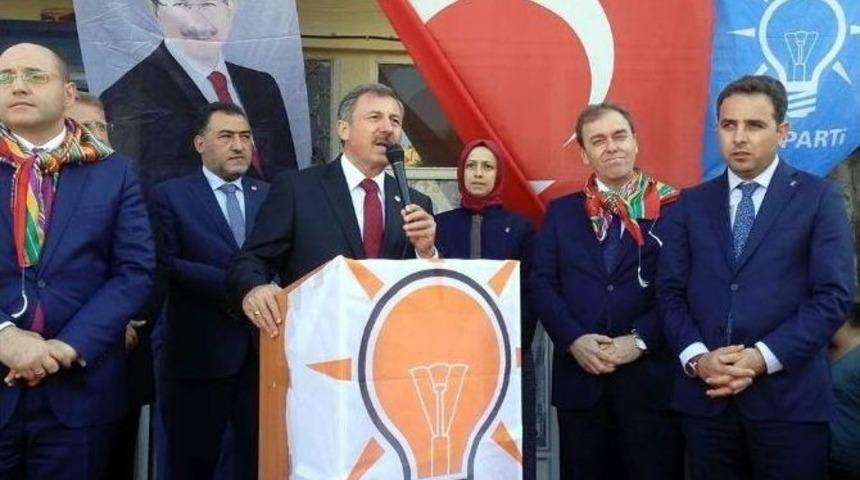 Sel&ccedil;uk &Ouml;zdağ: 1 Kasım, Tarihimizin En &Ouml;nemli Se&ccedil;imi