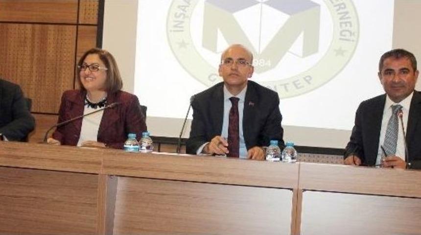 Maliye Bakanı Şimşek, İnşaat Sekt&ouml;r&uuml;n&uuml;n 2023 Hedefini A&ccedil;ıkladı