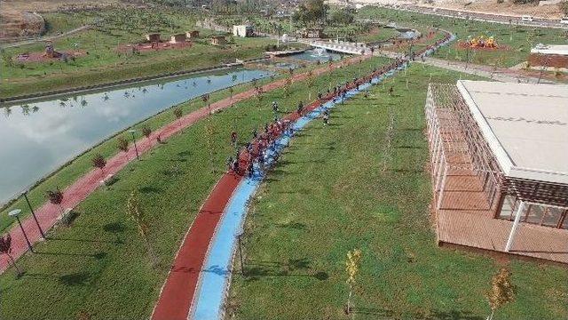 Şahinbeyli Çocuklar Cumhuriyet İçin Pedal Çevirdi