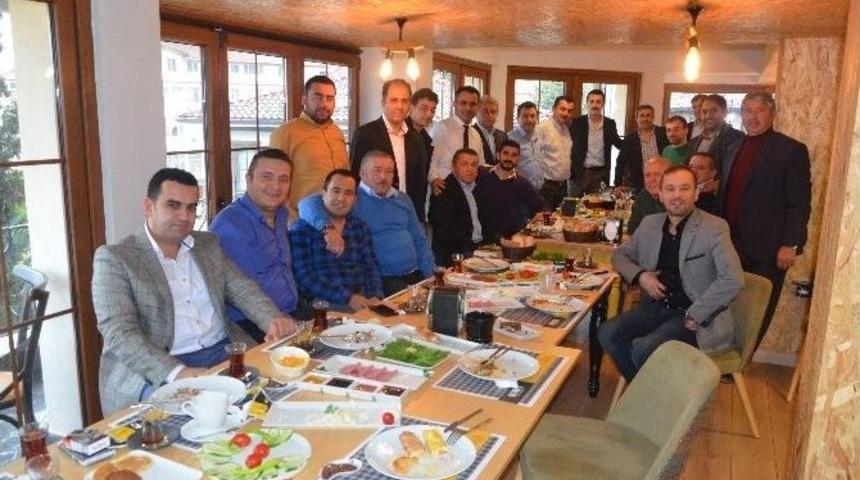 Yavuzaslan İşadamları İle Bir Araya Geldi