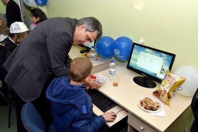 Gümüşhane Emniyeti, Geleceğin Yıldızları İçin Teknoloji Sınıfı Oluşturdu