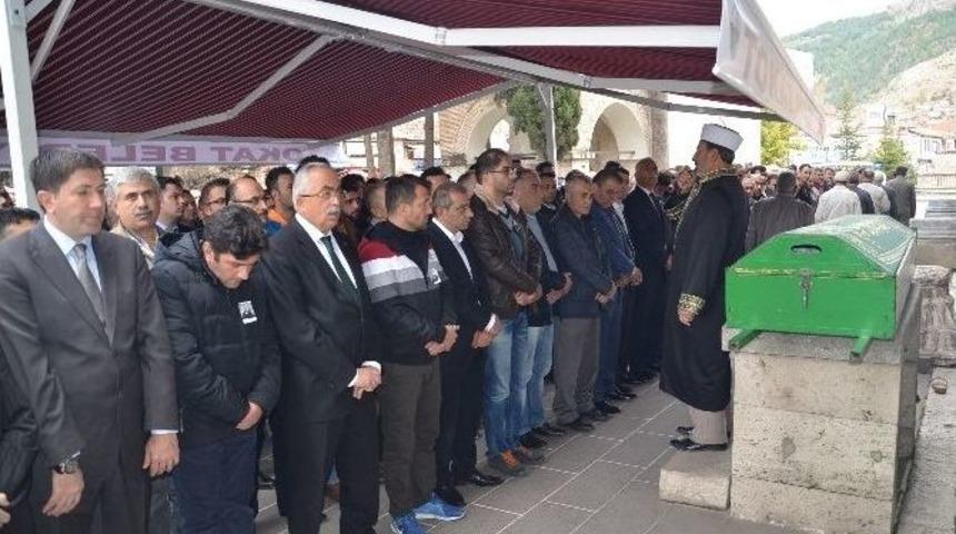 Gen&ccedil; &Ouml;ğretmen Kansere Yenik D&uuml;şt&uuml;