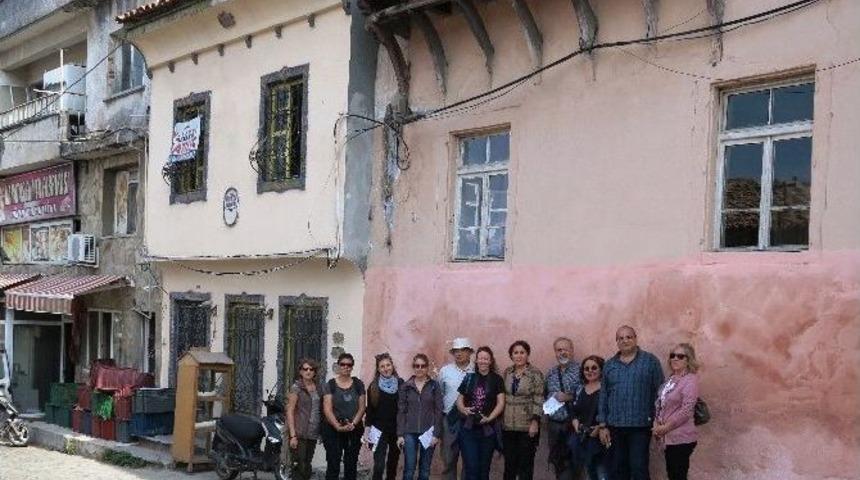 Kuşadası&rsquo;nda &ldquo;tarihsel Doku&rdquo; Projesinin İkinci Aşaması Tamamlandı