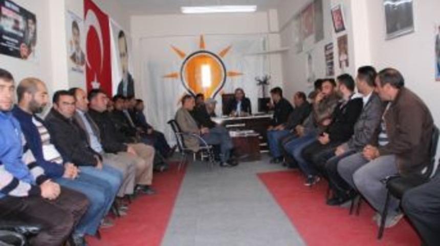 Vural, Sandık G&ouml;revlileriyle Bir Araya Geldi