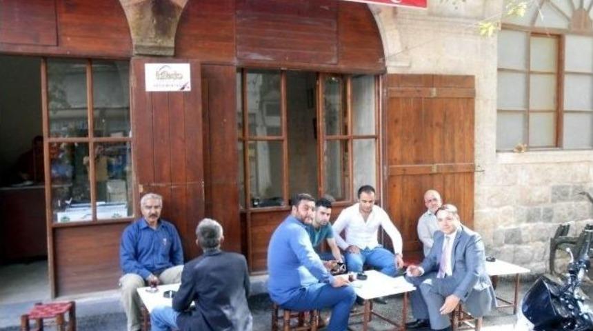 Kamu Hastaneler Birliği Genel Sekreteri Sarıfakı, Sağlıkla Şikayetlerini Dinliyor