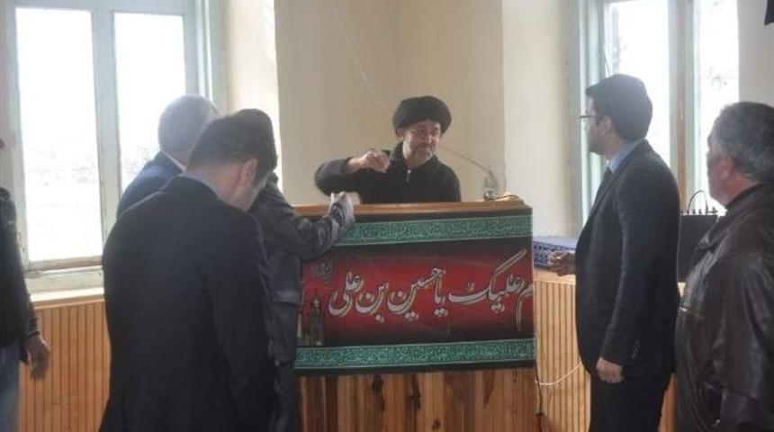 Arpa&ccedil;ay Kaymakamı Meydancık Ve Taşdere K&ouml;yleri Ziyaret Etti