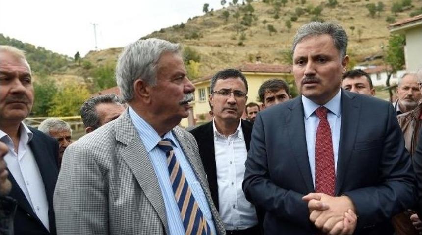 Doğanşehir&rsquo;de Sokak Ve Meydan D&uuml;zenleme &Ccedil;alışmaları