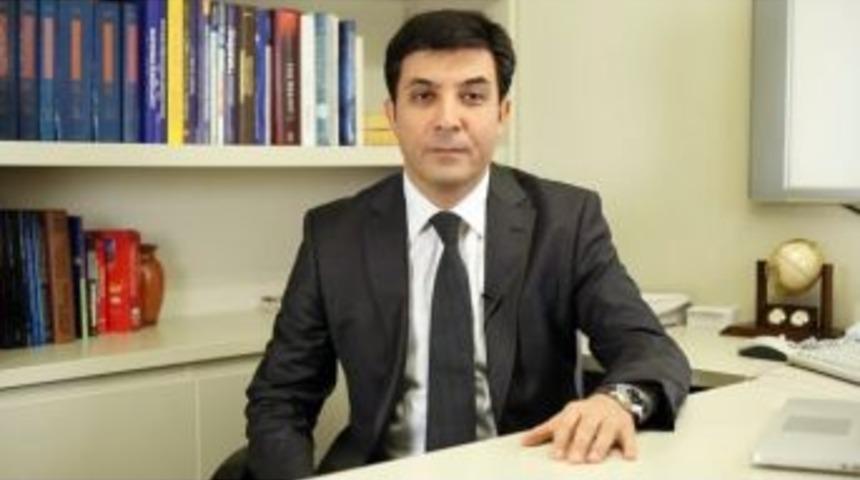 Prof. Dr. &Uuml;lk&uuml;r, Burun Estetiği Hakkında Bilgi Verdi