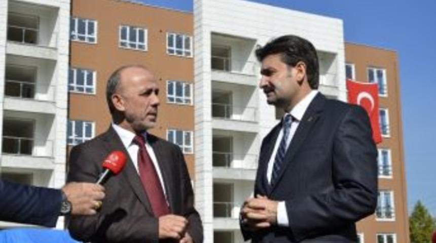 Sakarya Milletvekili Adayı Ayhan Sefer &Uuml;st&uuml;n&rsquo;den Kentsel D&ouml;n&uuml;ş&uuml;m Projesine Tam Not