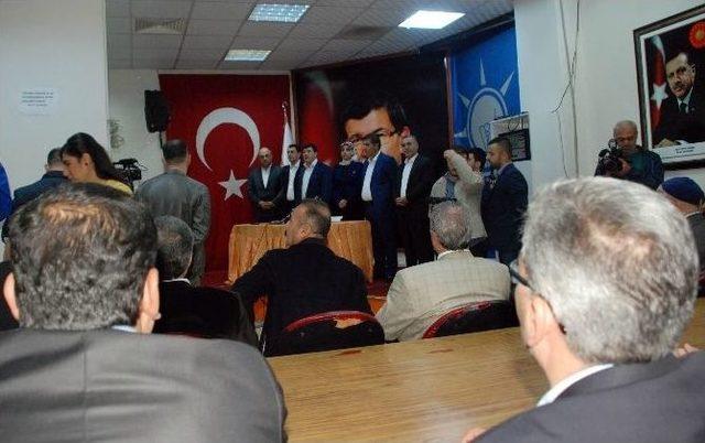 Davutoğlu, Diyarbakır&rsquo;da Patlamanın Olduğu Yerde Miting Yapacak 2