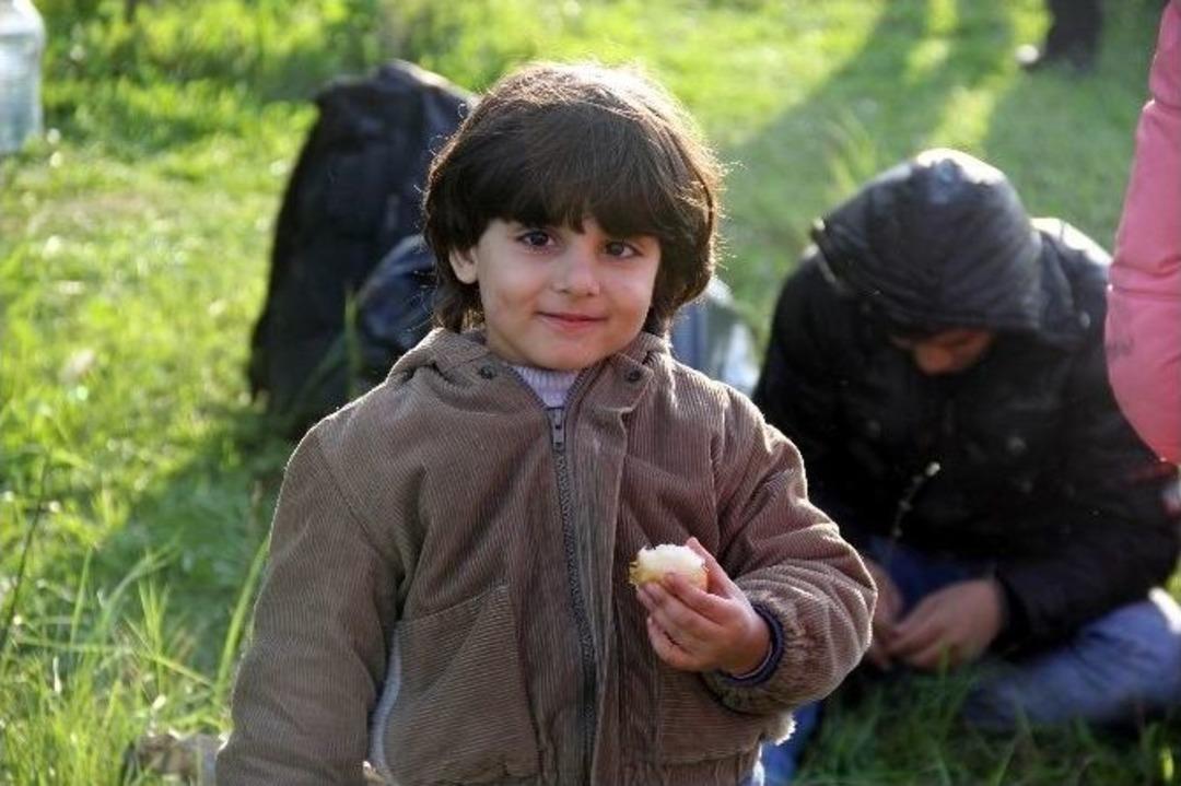 Yunanistan&rsquo;a Gitmek İsteyen Suriyelileri Bursa&rsquo;da Bıraktılar