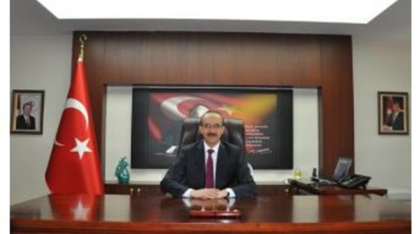 Vali Yavuz’dan Öğretmenler Günü Mesajı